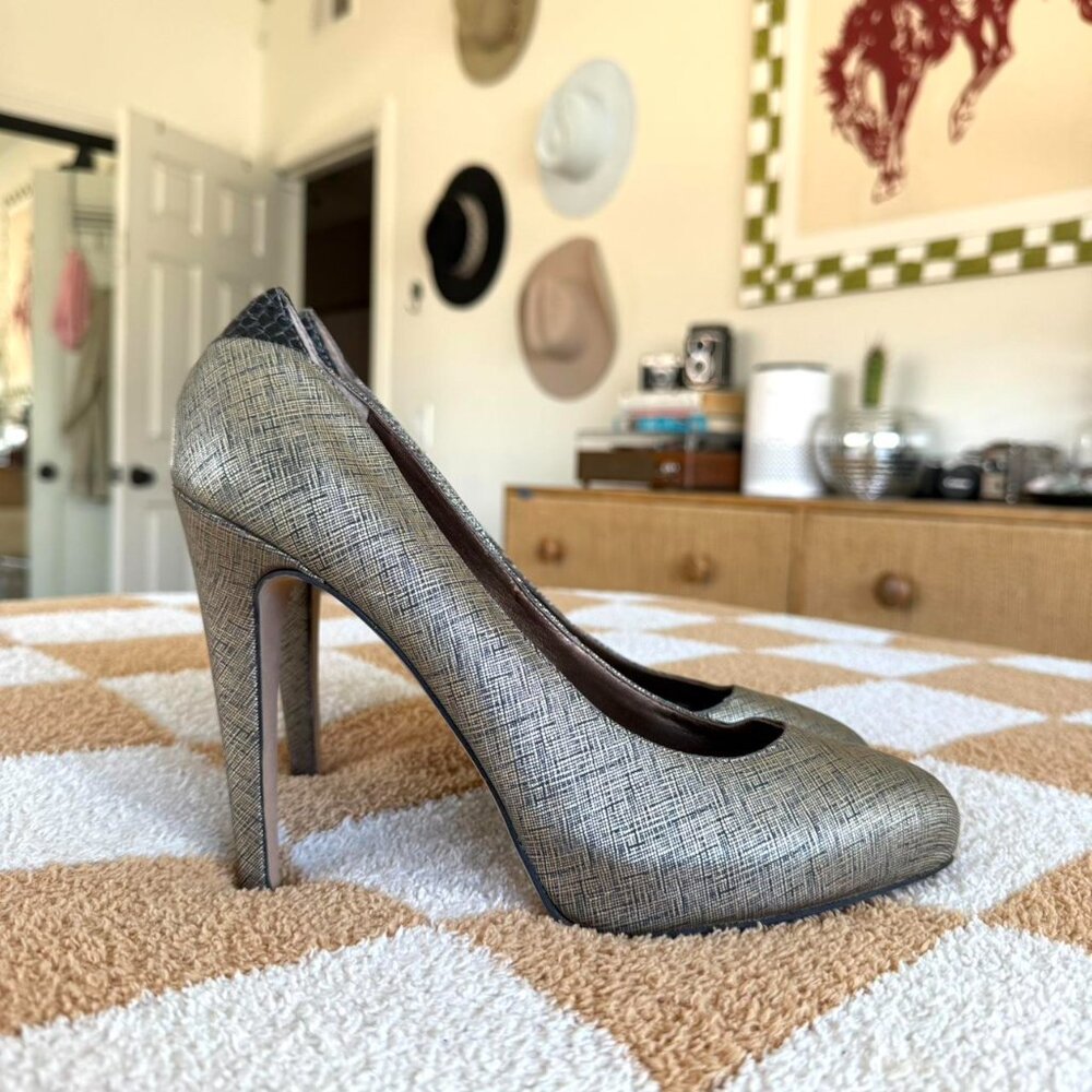 SAM EDELMAN SILVER GOLD BLACK HIGH HEELS WOMENS 10 M - Picture 8 of 8